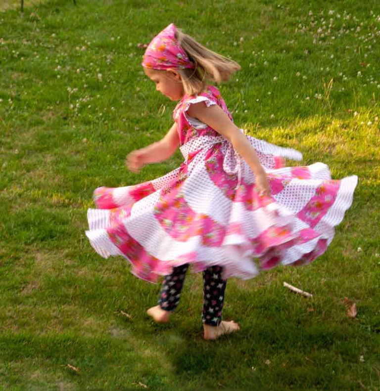 Mission Drehkleid nähen: Der Peppermint Swirl Dress