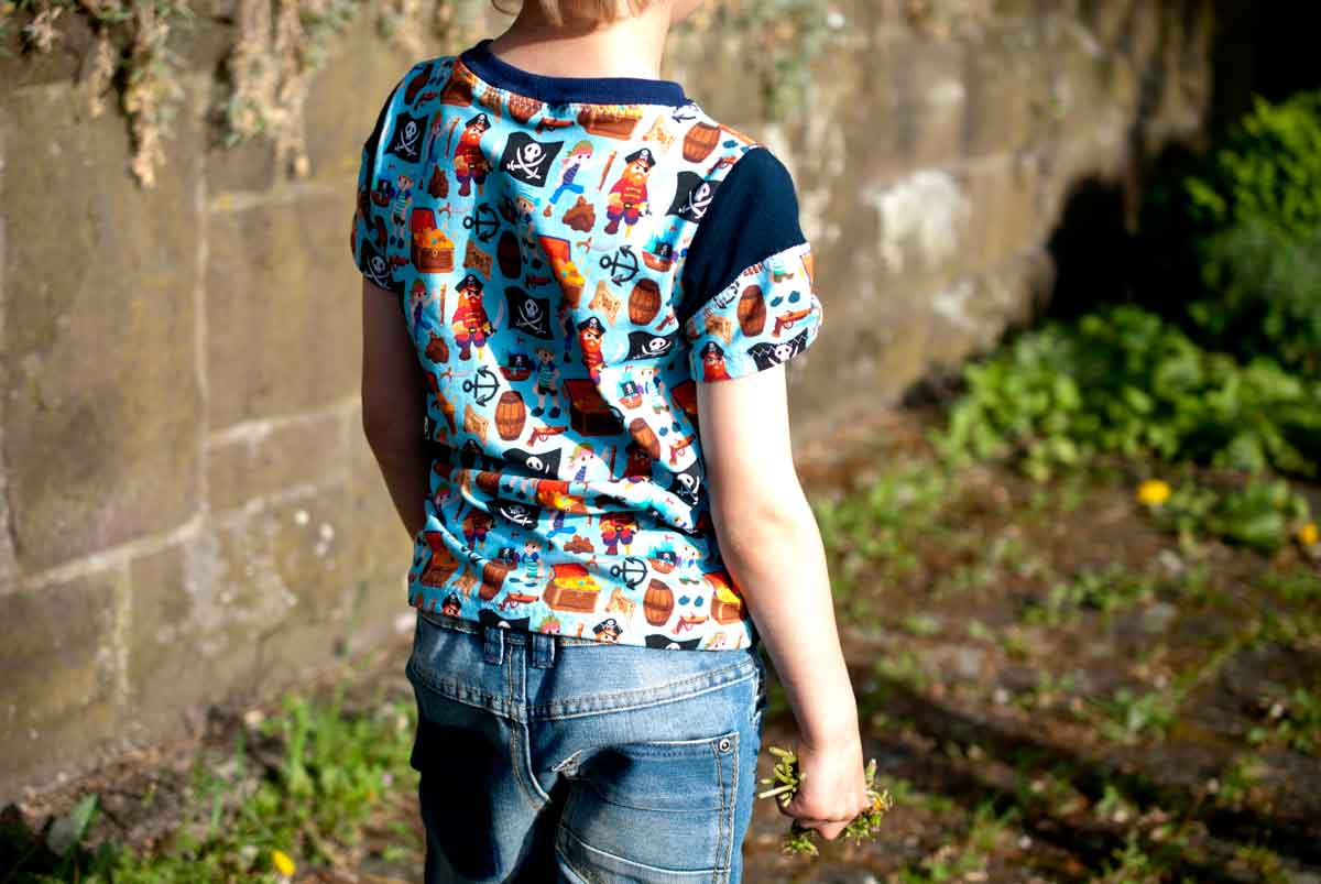 T-Shirt-Freebook für schmale Jungs
